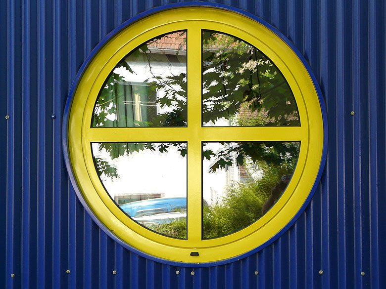 Metallbau Neumann GmbH • Fenster, Haustüren, Fassaden und